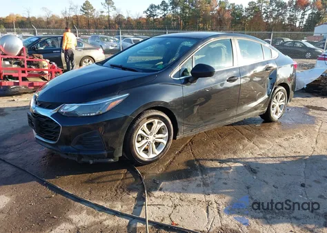 2019 Chevrolet Cruze Lt from USA, damaged, VIN 1G1BE5SM0K7143508